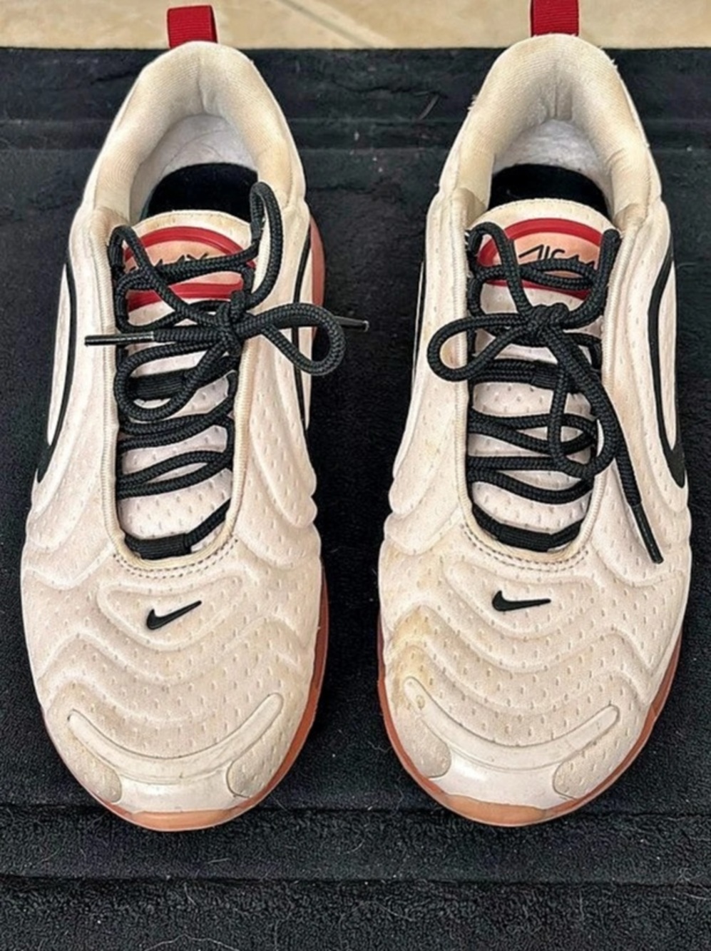 Nike Air Max 720 Sneakers White & Red